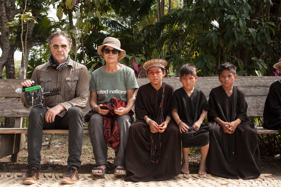 Metsavaht, Nina Braga, and Ashaninka children.