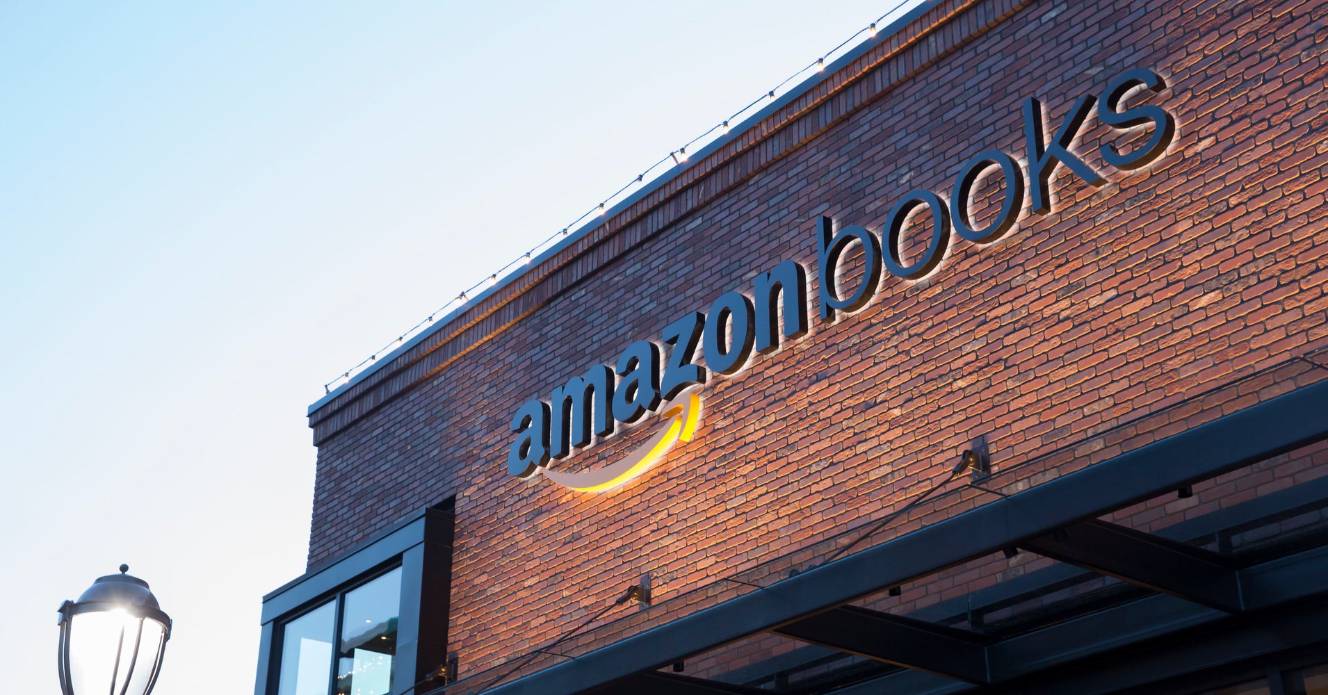 Amazon's BrickAndMortar Bookstore Proves It Holds Nothing Sacred