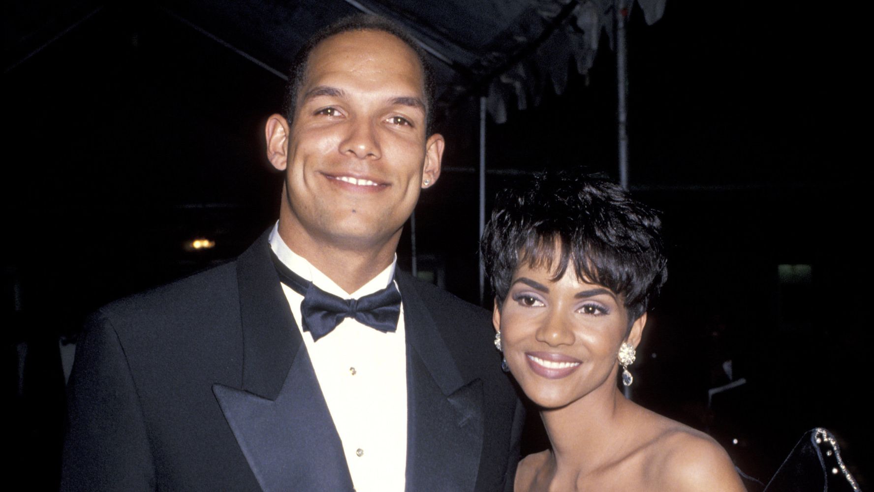 Halle Berry's ex-husband David Justice still yapping about her!