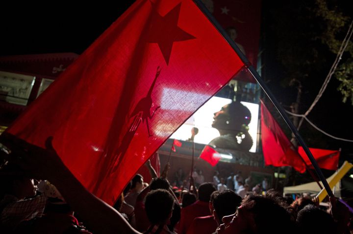 The likely victory of Aung San Suu Kyi's National League for Democracy party will bring about huge changes in the incumbent Union Solidarity and Development Party's rule in Myanmar.
