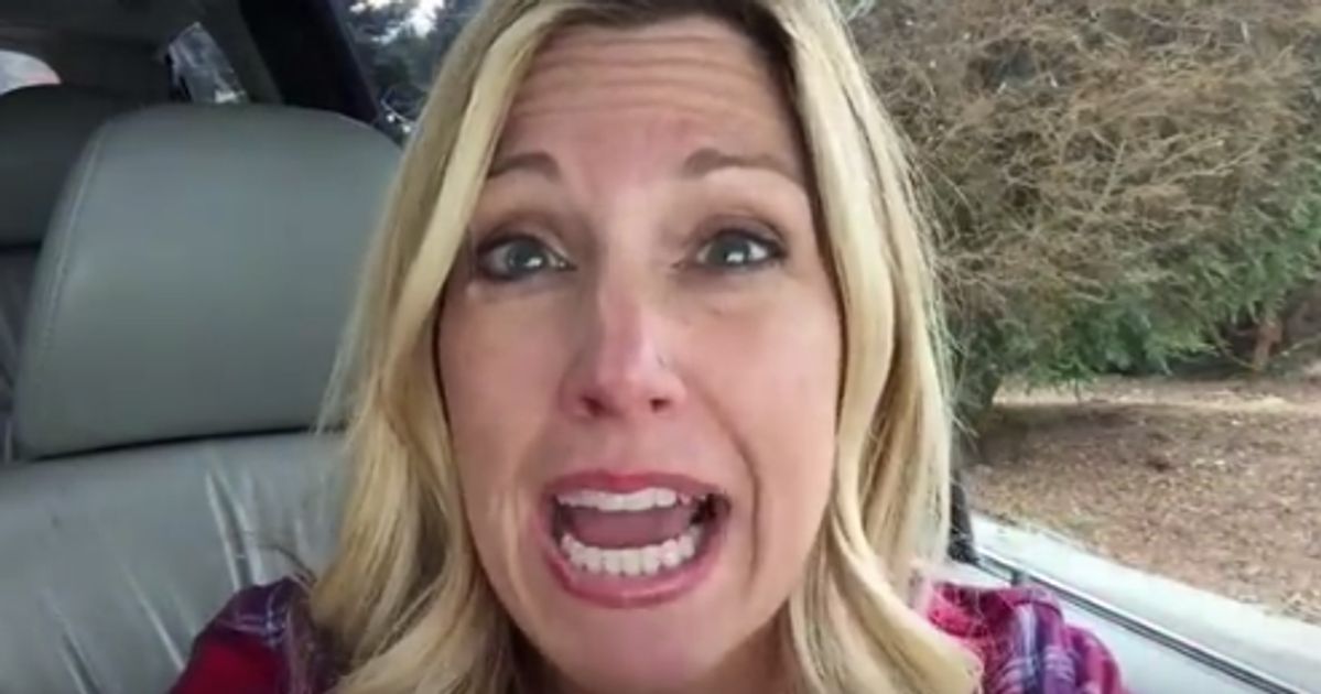 Exasperated Mom Shares Hilarious Rant About School Drop Off Lines