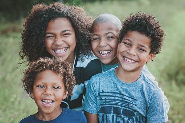 35 Photos Of Adopted Siblings That Show Family Is About Love, Not DNA ...