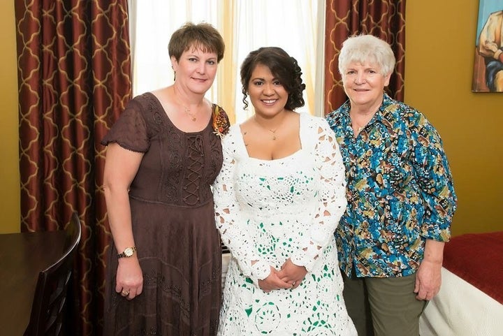 The bride with her mother (on the left) and her Aunt Jennifer (on the right).