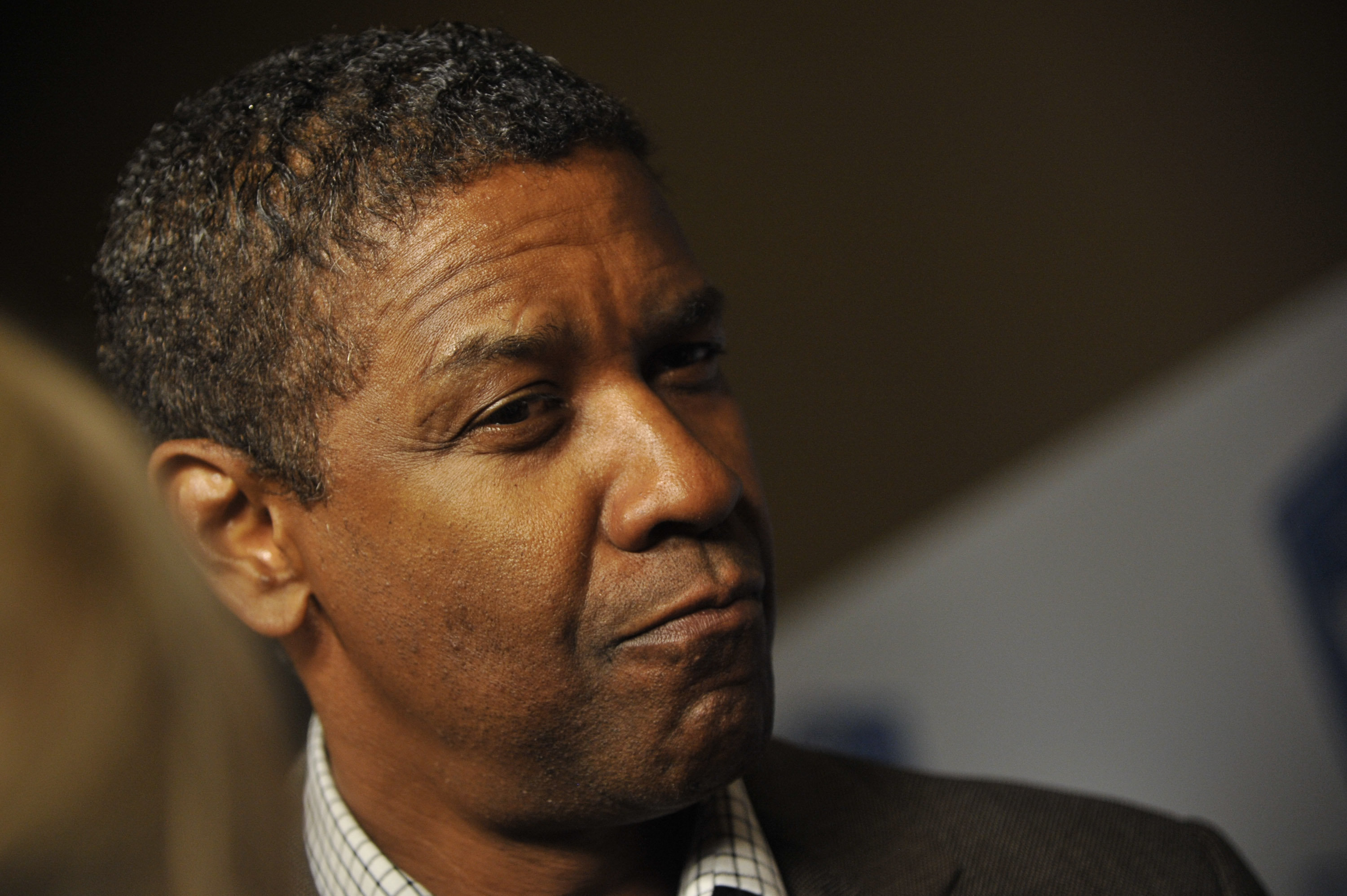 Denzel Washington To Receive Cecil B. DeMille Award At Golden Globes ...