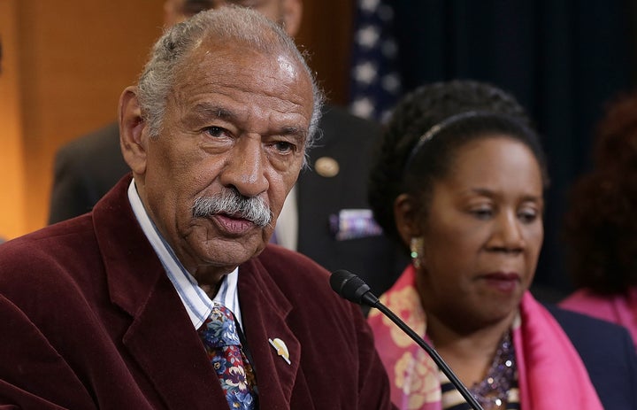 Reps. John Conyers (D-Mich.) and Sheila Jackson Lee (D-Texas) are backing a bill that would eliminate many corporate crimes based negligent or reckless behavior.