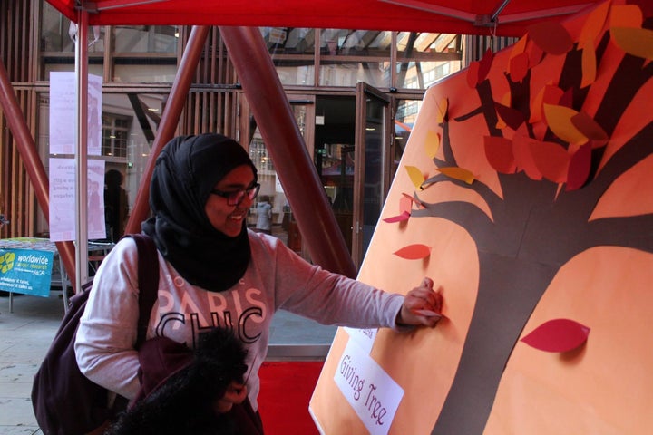 The LSE's Faith Centre encouraged students of the university to take a leaf from this Giving Tree and pledge to contribute to welcome kits for Syrian refugees.