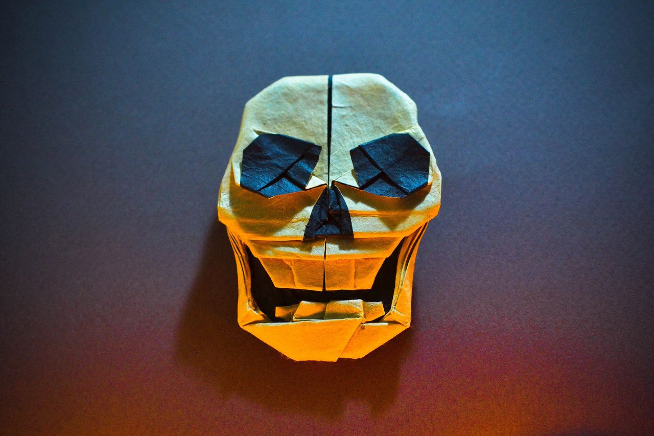 Origami Skull, design by Quentin Trollip