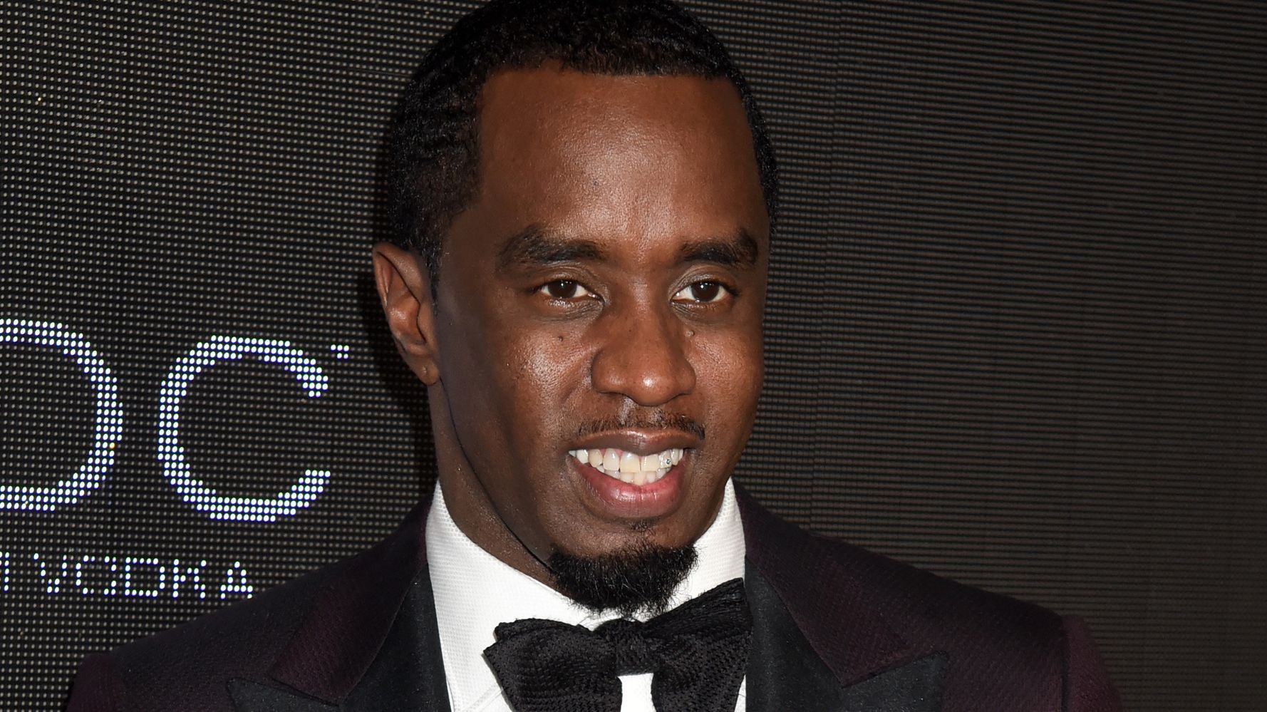 Diddy Trades Birthday Cake For Apple Pie, Like A Boss | HuffPost ...