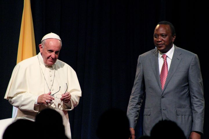 Pope Francis meets with Kenyan President Uhuru Kenyatta at the State House in Nairobi, Kenya on November 25, 2015.