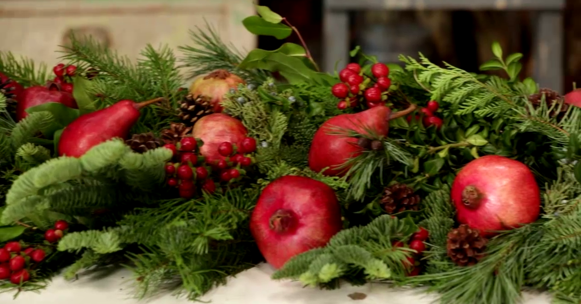 A DIY Holiday Garland That Looks Way More Expensive Than It Is HuffPost