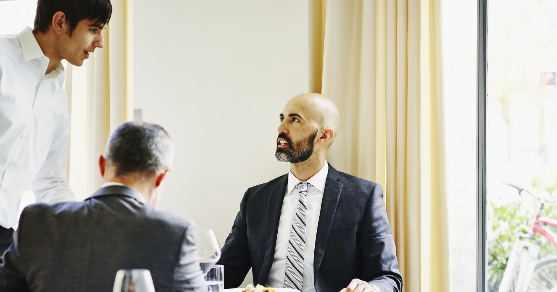 Who Tips Better: Democrats Or Republicans? | HuffPost