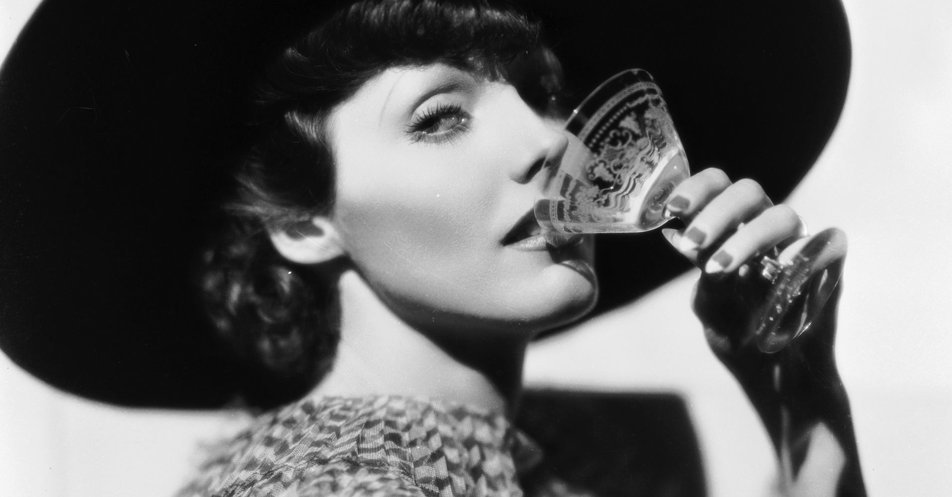 Ladies Who Like To Drink Owe A Little Thanks To Prohibition Huffpost 