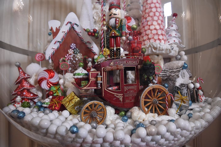 A gum ball machine in the State Dining Room at the White House on Dec. 2, 2015. 