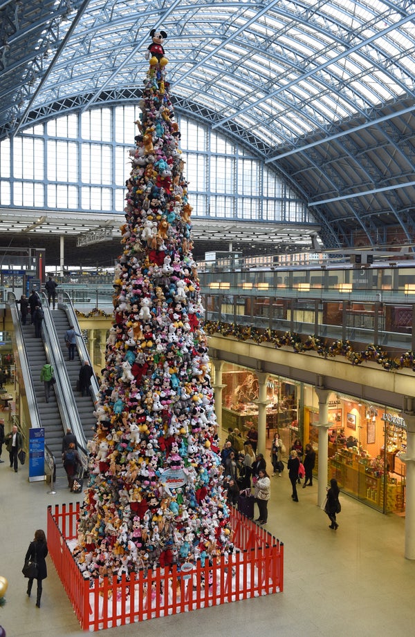 about 2000 soft toys were used to createthis disney themed christmas tree in - Disney Themed Christmas Decorations about 2000 soft toys were used to createthis disney themed christmas tree in - Disney Themed Christmas Decorations