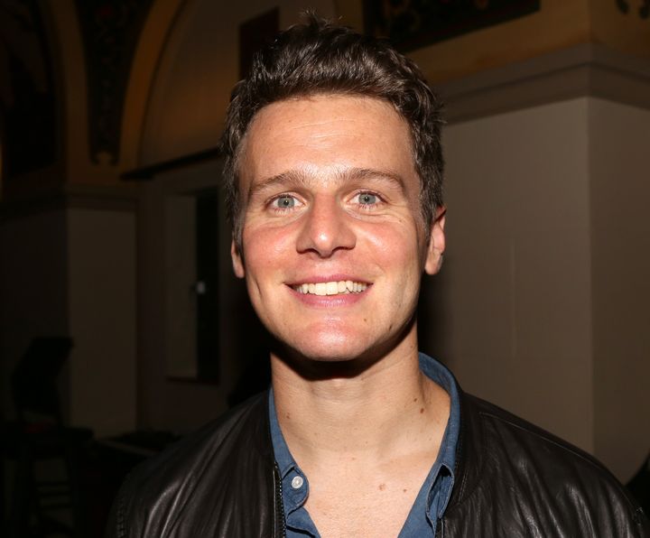 Jonathan Groff Reveals What It S Really Like To Film A Gay Sex Scene
