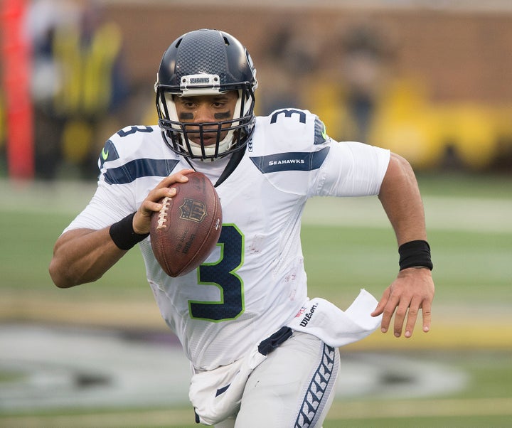 Over the past three games, 27-year-old quarterback Russell Wilson has completed 77 percent of his passes to go along with 11 touchdowns, zero picks and an almost flawless passer rating of 148.