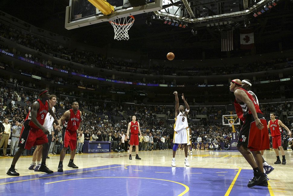 The Greatest Photo From Every Season Of Kobe Bryants Career Huffpost