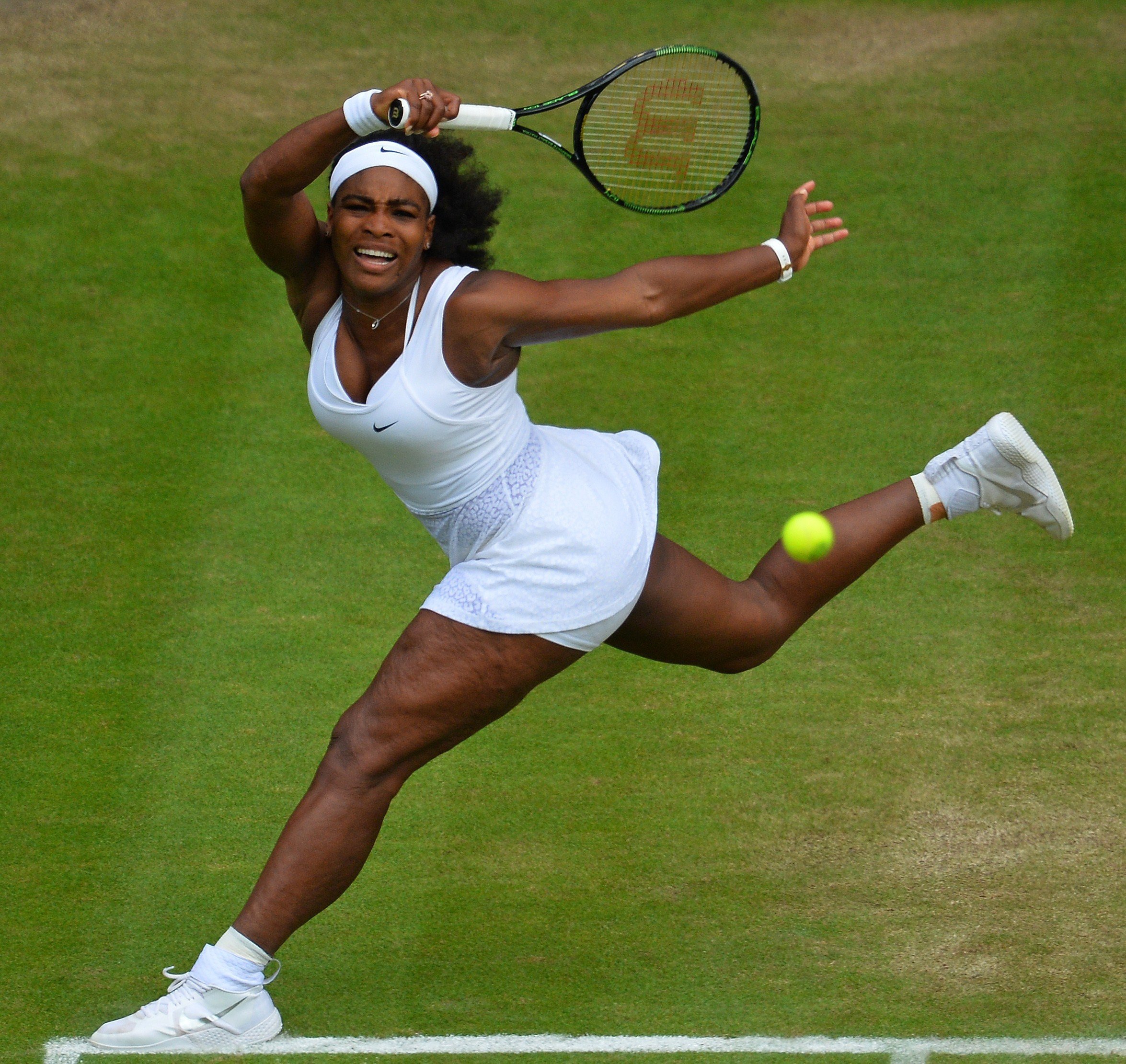 25 Badass Photos Of Serena Williams Dominating 2015 | HuffPost