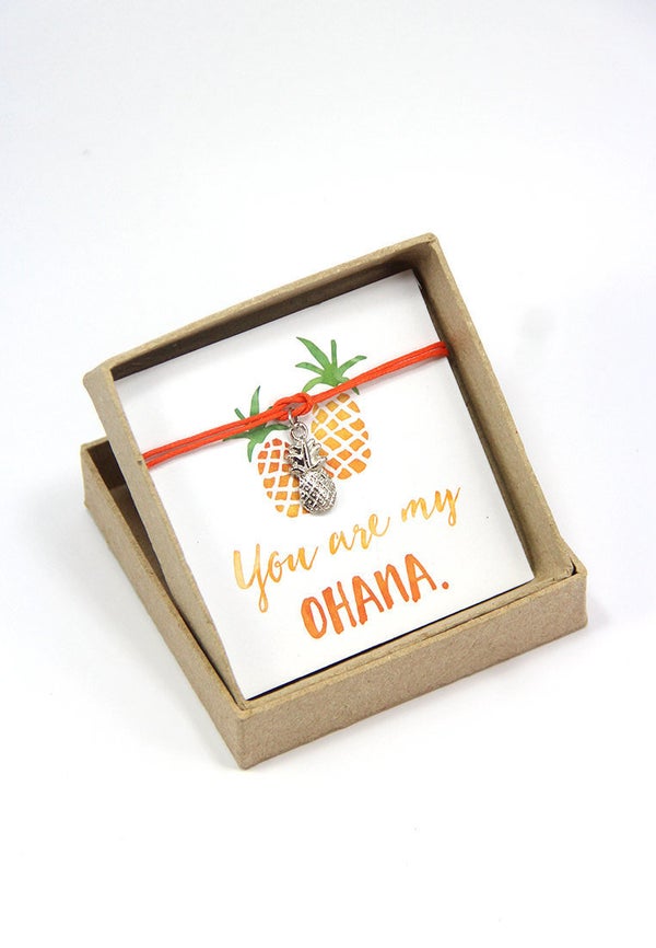 19 Thoughtful Best Friend Gifts That Redefine Squad Goals Huffpost