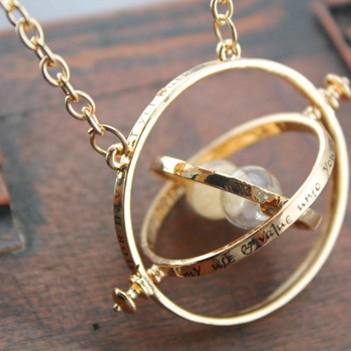 Gift ideas 2024 for freshers party