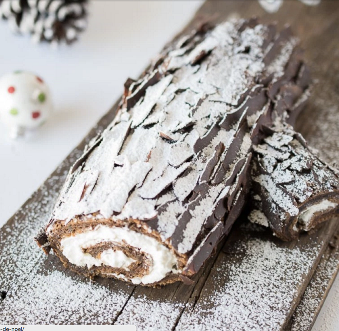 Bûche de Noël (French Yule Log Cake) - International Desserts Blog