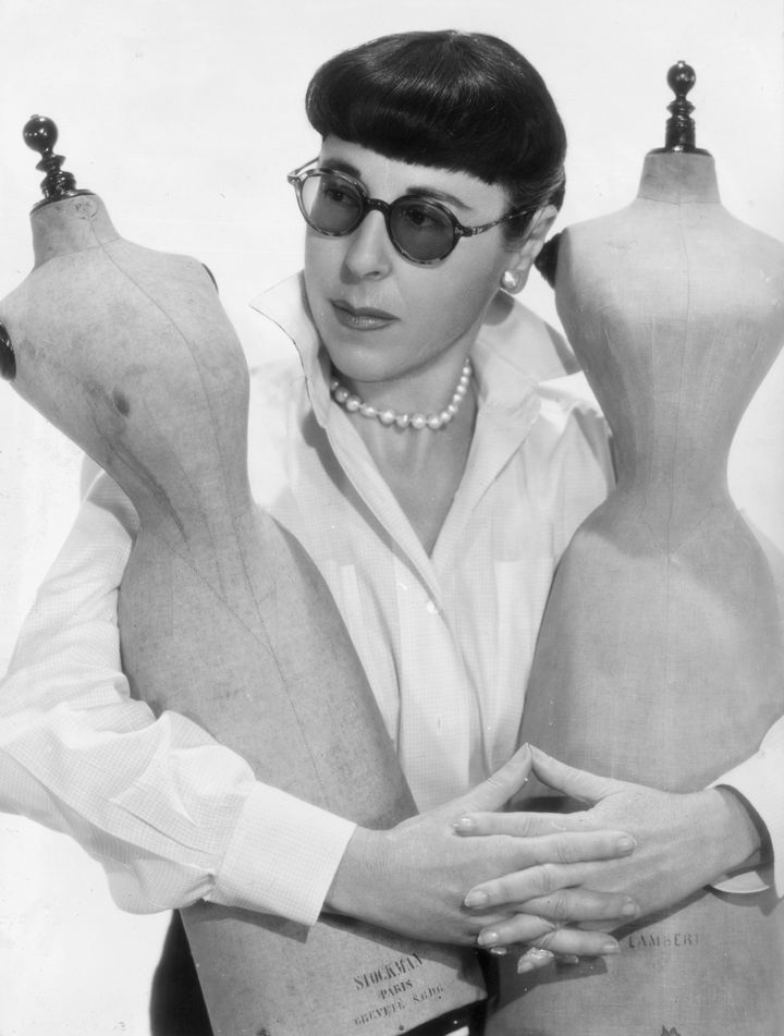 21 Classic Movies With The Best Costumes EVER, Thanks To Edith Head ...