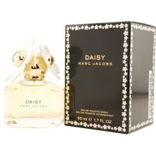 cvs marc jacobs daisy