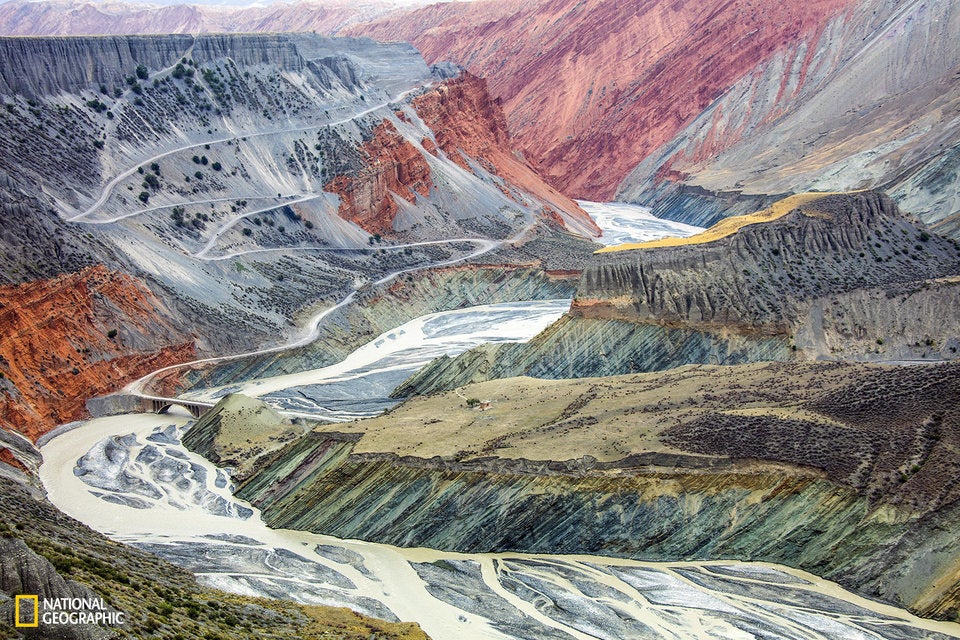 Photo and caption by <a href="http://yourshot.nationalgeographic.com/profile/1126129/">Tugo Cheng.</a><br><br>As the largest