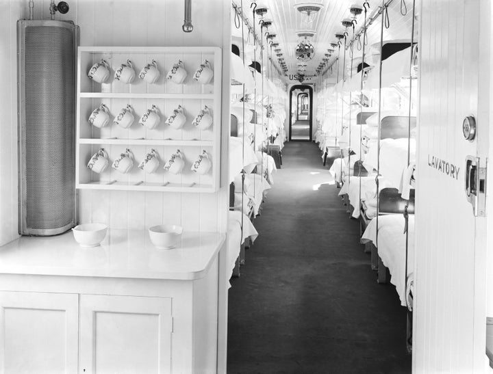 Inside an ambulance train, First World War, 1918.