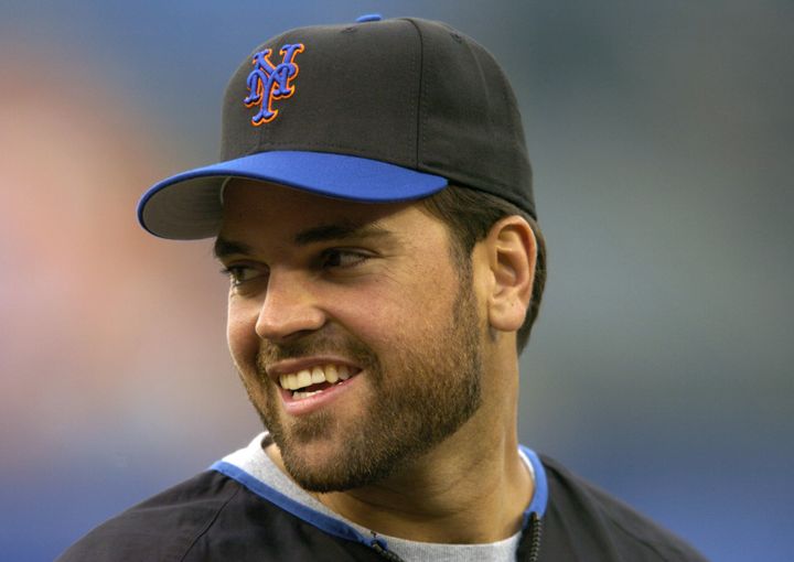 Mike Piazza's post-9/11 homer helps NY heal 