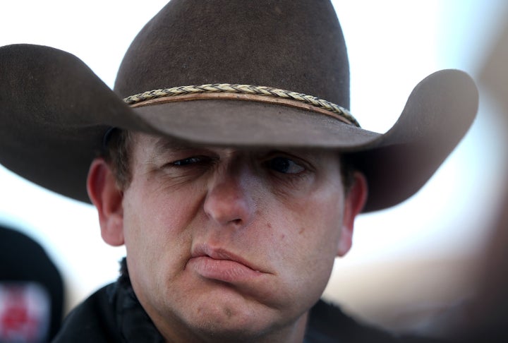 Ryan Bundy speaks to members of the media in front of the Malheur National Wildlife Refuge Headquarters. The Americans p