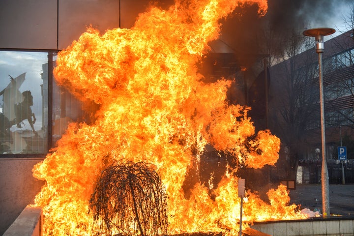 The protesters oppose a deal brokered by the European Union to give Kosovo's ethnic Serb minority greater local powers.