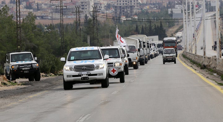 An aid convoy headed for Madaya, a Syrian town besieged by pro-Syrian government forces, and two other Shi'ite villages encir