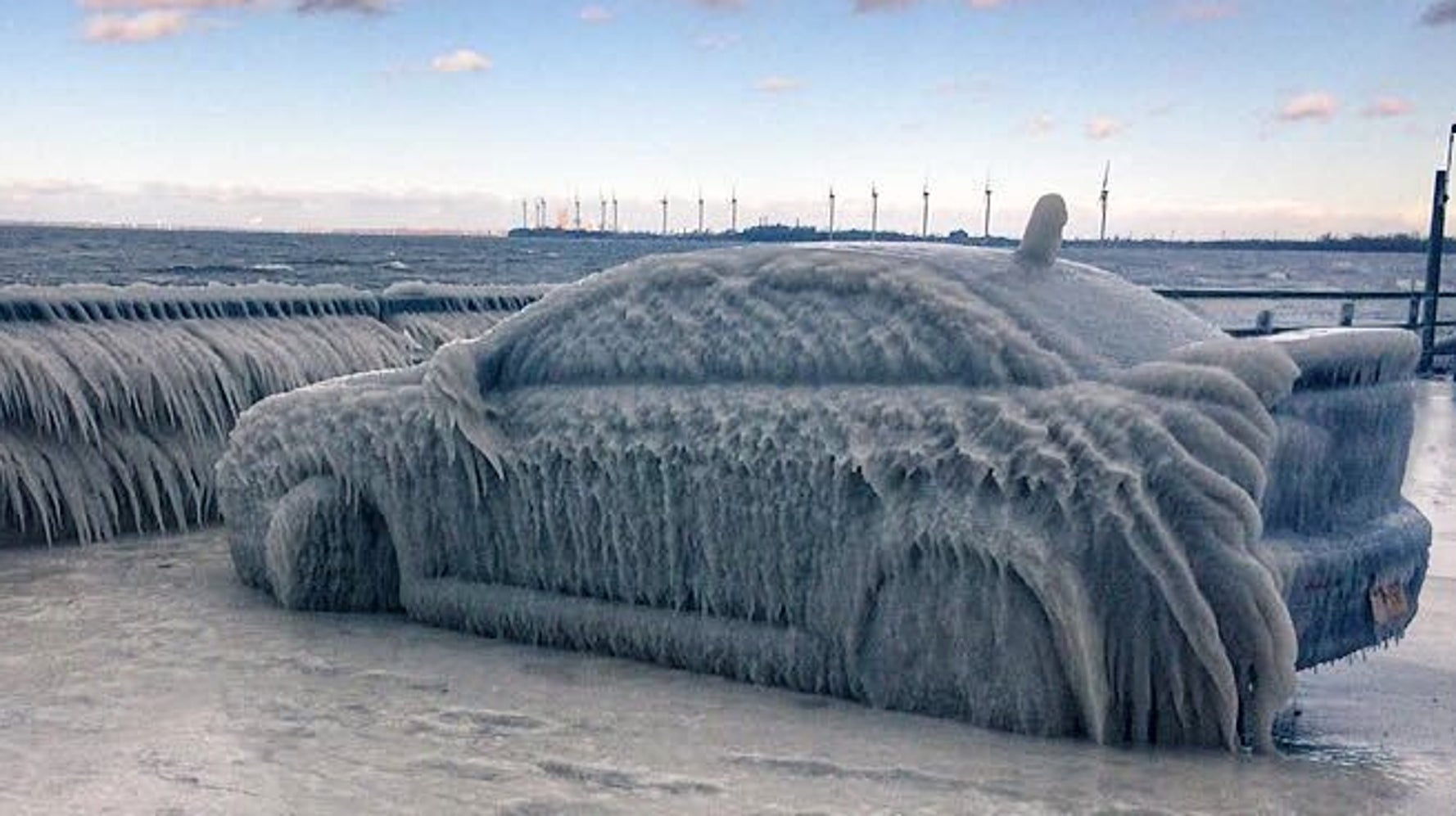 Lake Erie Freezing Temperatures Turn A Car Into A Block Of Ice Huffpost