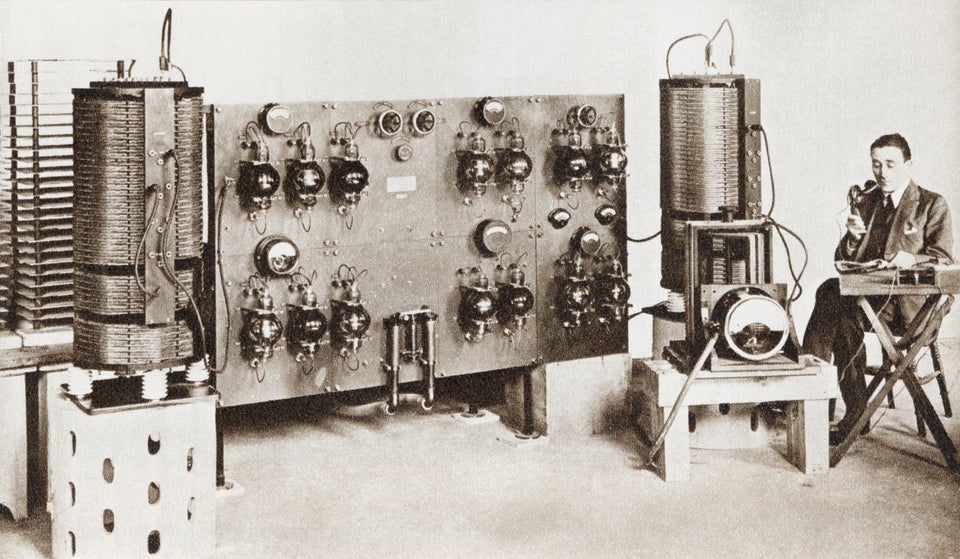 17 Insane Images Of Scientific Contraptions Through History | HuffPost ...