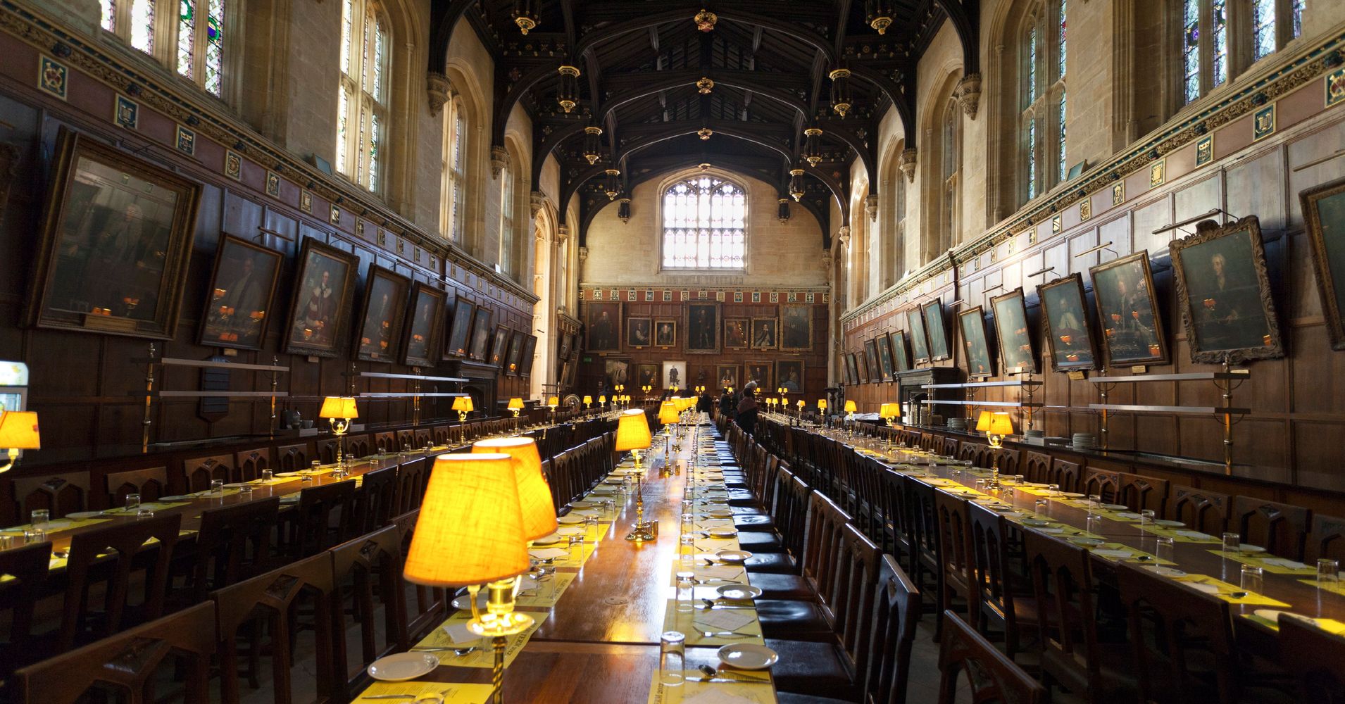 You Can Have Valentine's Day Dinner At Hogwarts Because Life Is Magical ...