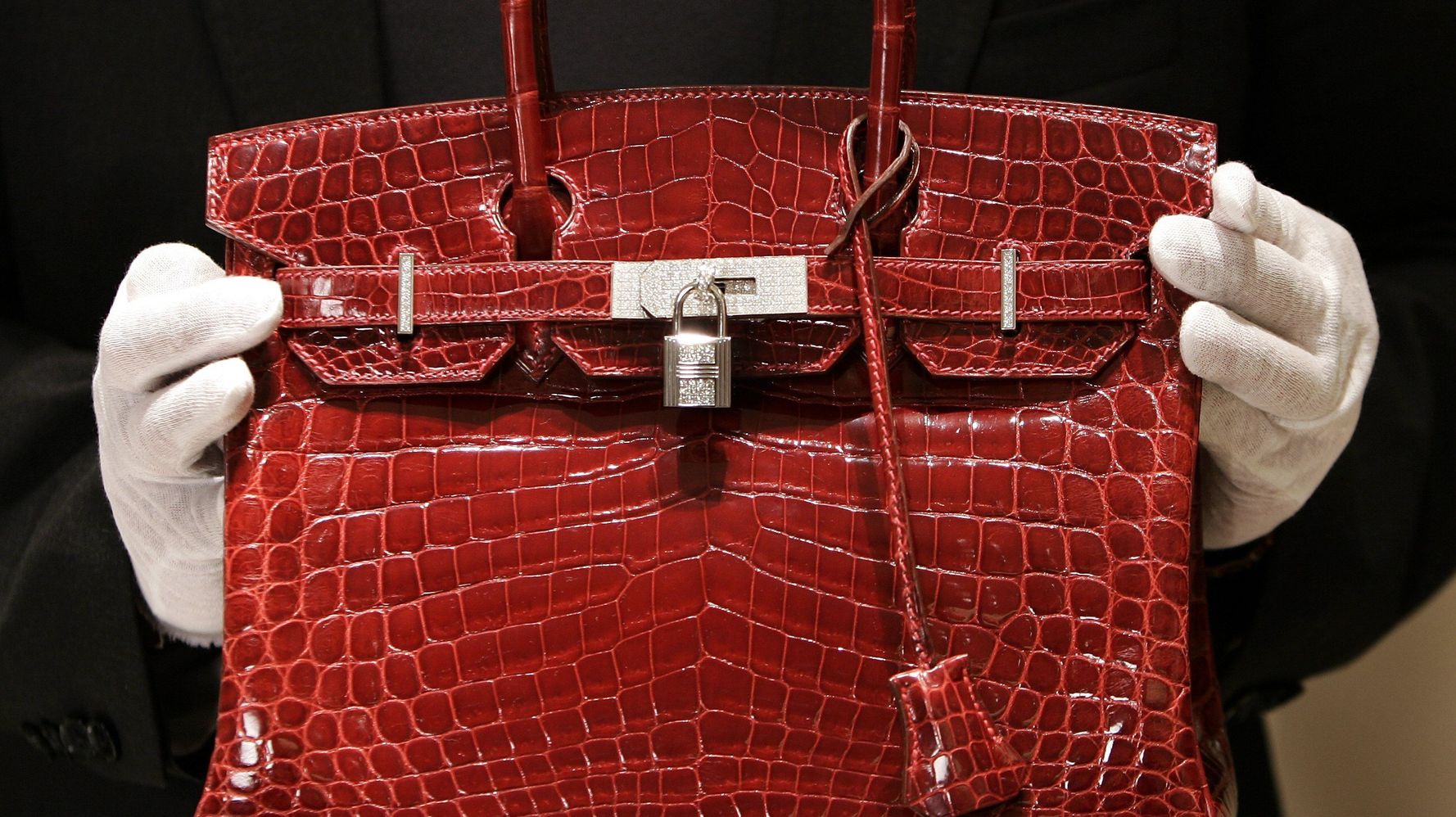 $203,150 purse: Hermes bag sells for what?! 