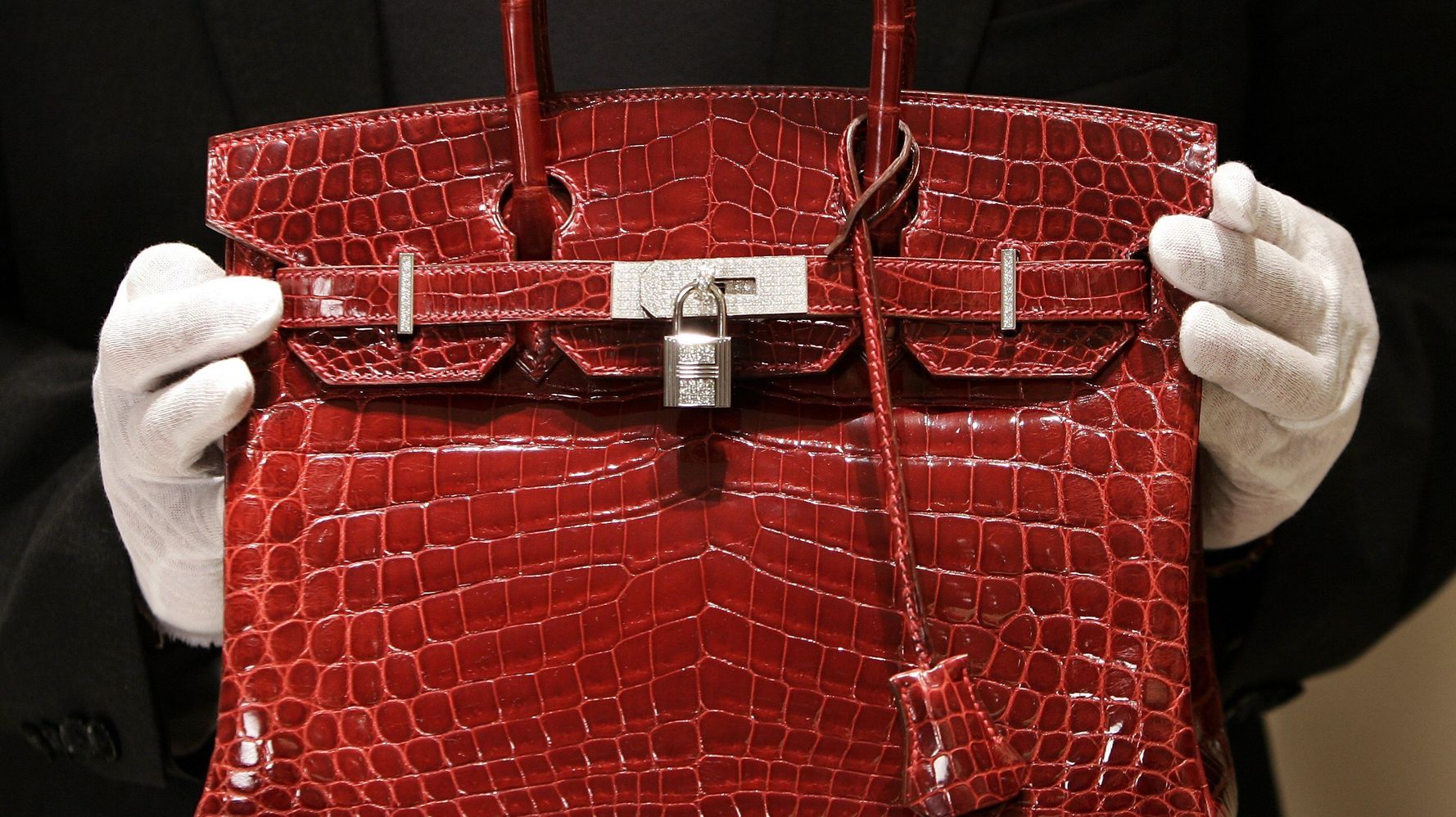 Hermes Handbags Are A Better Investment Than The Stock Market