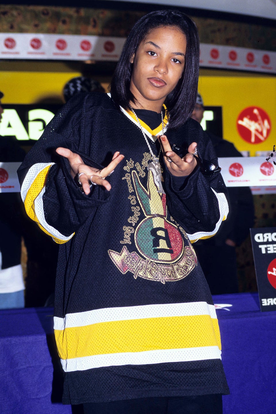 11 Reasons We'll Always Love Aaliyah's Tomboy Style | HuffPost Life