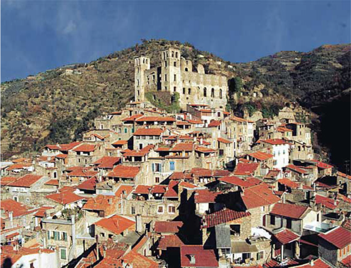 A view of Dolceacqua and its ancient bridge.