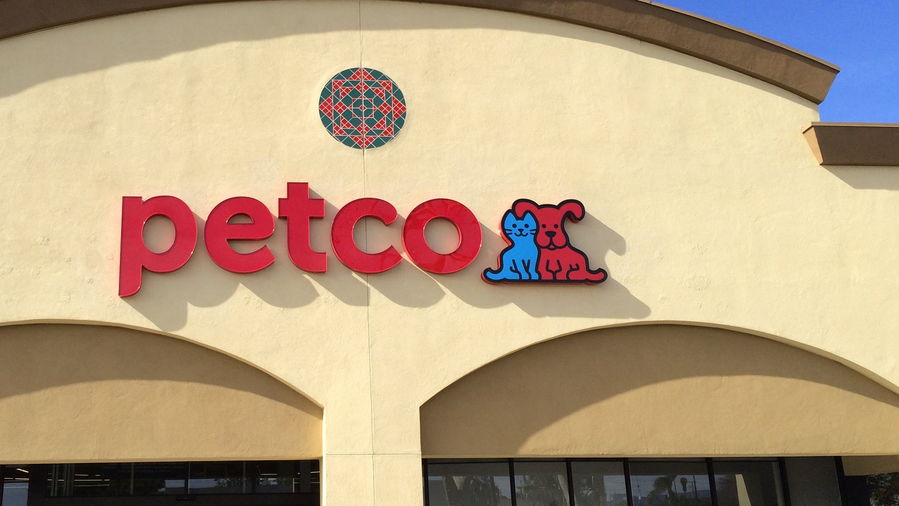 This Is Where Petco And PetSmart Get Their Animals (DISTURBING IMAGERY