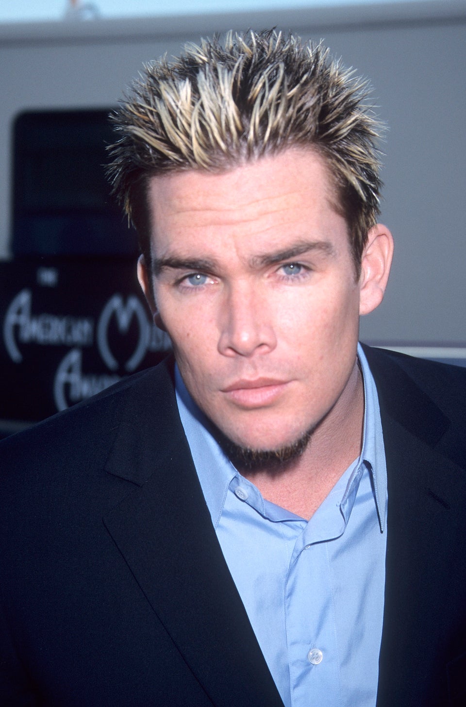 17 Mens Hairstyles Of The Past That Should Just Stay Dead Huffpost Life