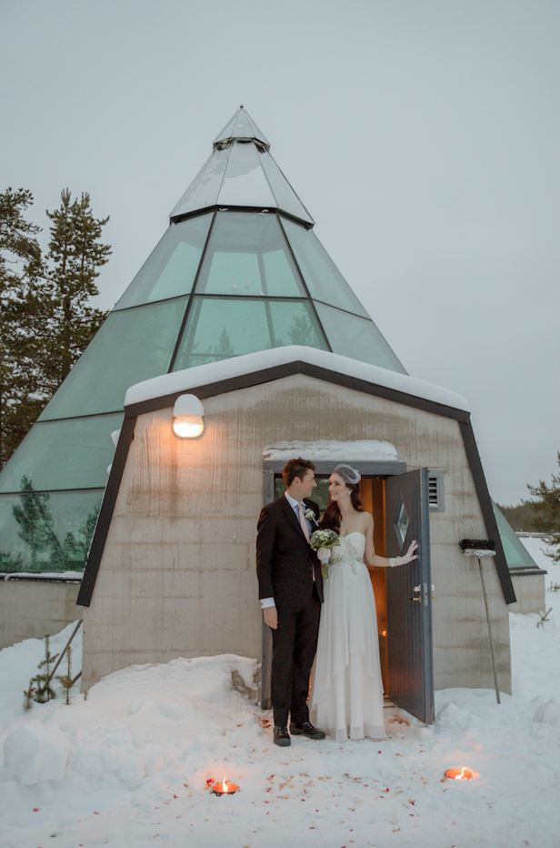 This Couple Eloped In Finland, And The Photos Are Pure Wintry Magic