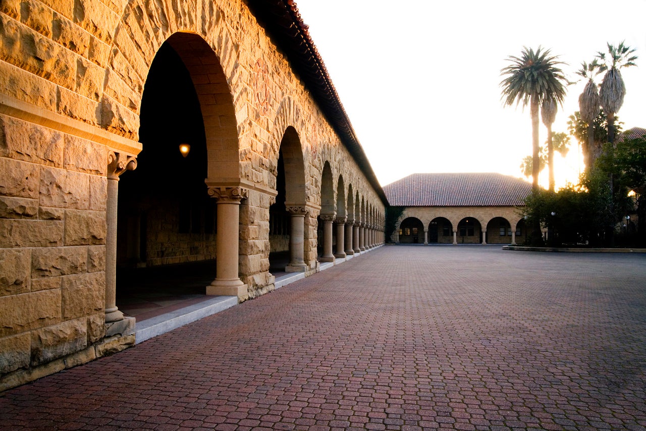 PRESSWhen a female student reported a male student severely choked Stanford issued a no-contact order, but then assigned them to live in the same housing a year later.