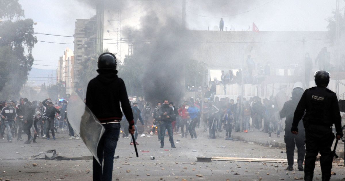 Why Tunisians Are Protesting Again 5 Years After The Revolution ...