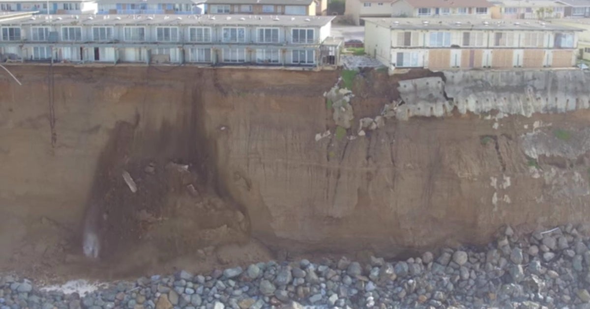 El Niño Erosion Leaves Pacifica Apartments On The Brink Of Collapse ...