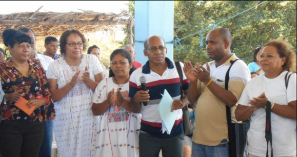 Sergio Peñaloza, at center, at the XVI Encuentro de Pueblos Negros on November 14, 2015.