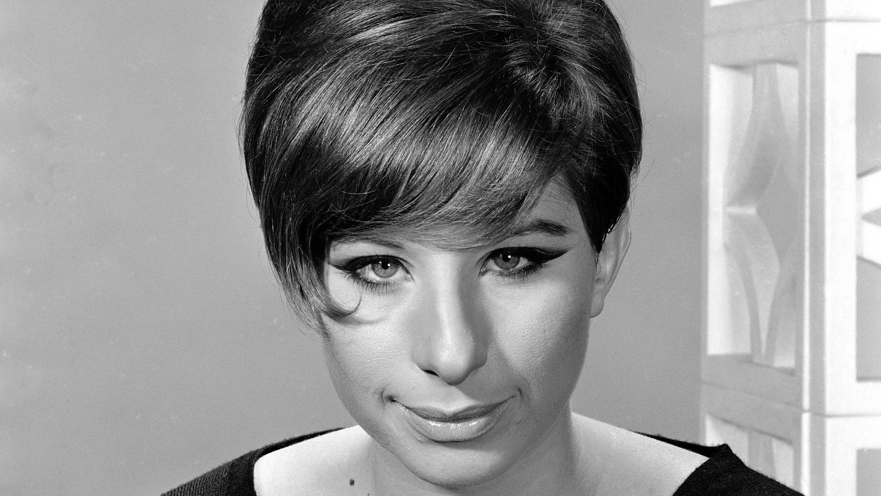 20 Epic Beehive Hairstyles We Re Still Buzzing About Huffpost Life