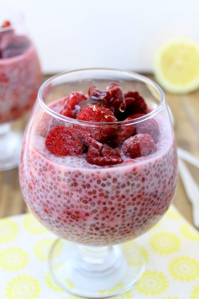 Cereal Milk Chia Pudding with Lucky Charms Crumbs. - How Sweet Eats