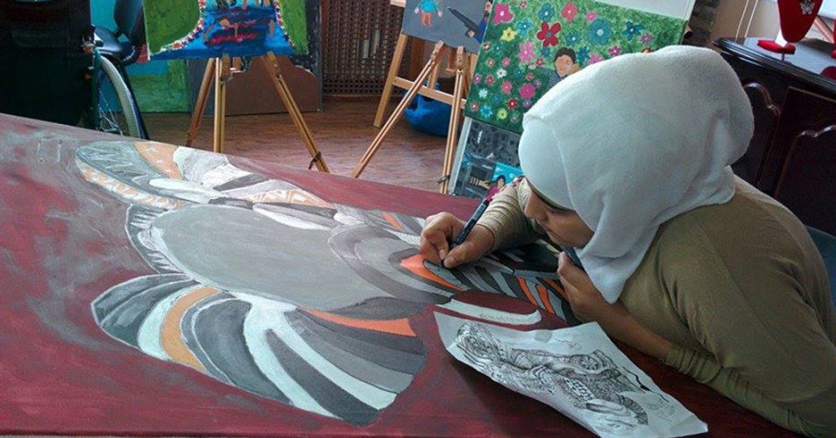 Feature: Syrian women transform recycled rags into meaningful art